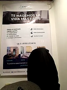 Valentina--1 online show from April 14, 10:09 am