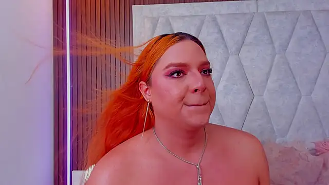 Snapshot of IrinaaVega chatting on February 22, 6:42 pm IrinaaVega online show from February 22, 6:42 pm