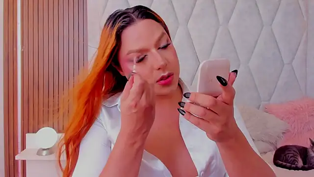 IrinaaVega online show from December 18, 1:48 pm