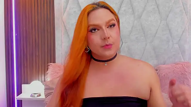 Snapshot of IrinaaVega chatting on February 5, 11:22 pm IrinaaVega online show from February 5, 11:22 pm