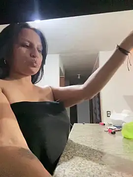 SexyMILF Co online show from November 10, 2:49 am