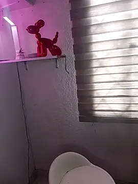 Snapshot of ScarlettParker chatting on December 16, 5:06 pm ScarlettParker online show from December 16, 5:06 pm