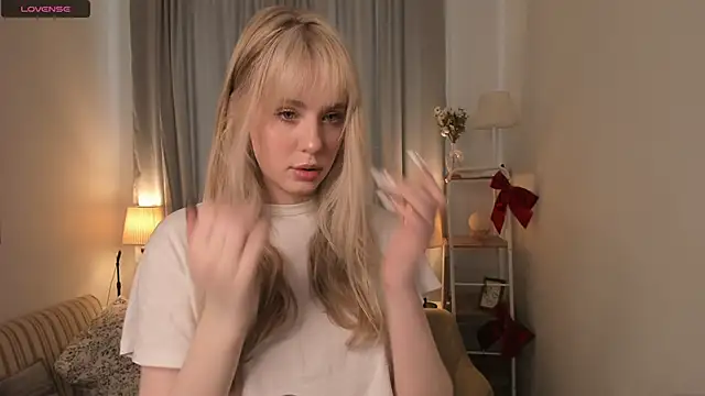 TessaStruble online show from January 15, 9:23 am