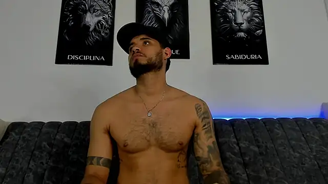 AUSTINN TORRES online show from June 30, 1:38 am
