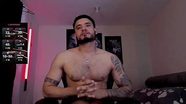 AUSTINN TORRES online show from February 6, 12:06 am