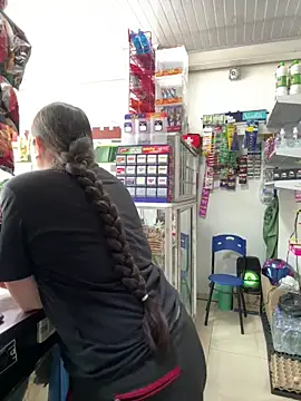 chanelketty online show from December 5, 2:15 pm