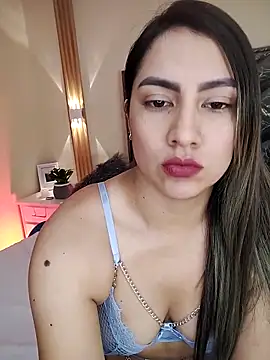 Snapshot of Violeth_Grey chatting on October 29, 8:08 pm Violeth Grey online show from October 29, 8:08 pm