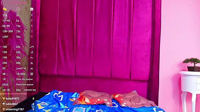 foxyhillx online show from January 31, 7:12 pm