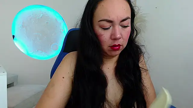 Snapshot of Yadis_hot chatting on October 30, 7:44 pm Yadis hot online show from October 30, 7:44 pm