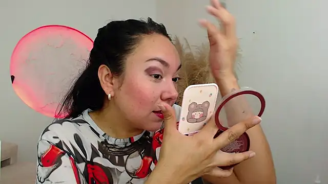 Snapshot of Yadis_hot chatting on October 31, 8:16 pm Yadis hot online show from October 31, 8:16 pm