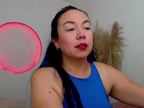 Snapshot of Yadis_hot chatting on November 20, 8:53 pm Yadis hot online show from November 20, 8:53 pm