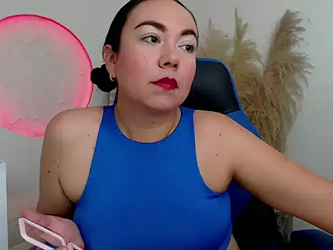 Snapshot of Yadis_hot chatting on November 12, 7:51 pm Yadis hot online show from November 12, 7:51 pm