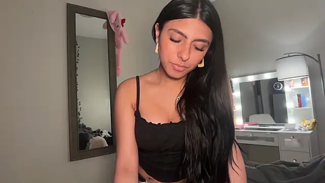 Sophiasecretsx online show from October 29, 9:58 pm