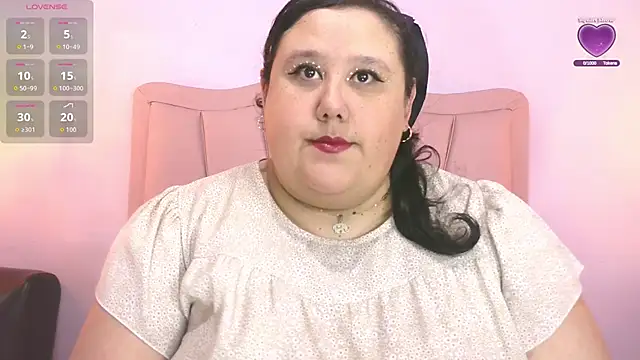 Snapshot of marianabbw30 chatting on November 27, 5:30 am marianabbw30 online show from November 27, 5:30 am