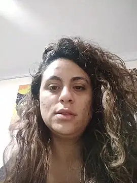 Snapshot of Caroline_Jons chatting on December 5, 2:15 pm Caroline Jons online show from December 5, 2:15 pm