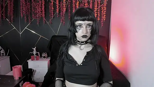 Snapshot of Yueeclipsa chatting on November 8, 5:11 am Yueeclipsa online show from November 8, 5:11 am