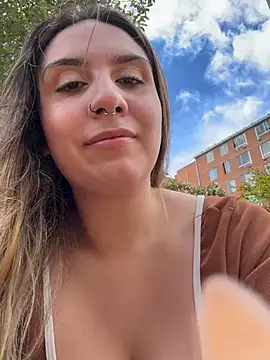 sarah honey   online show from May 18, 4:34 pm