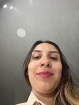 sarah honey   online show from October 29, 12:26 pm