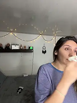 sarah honey   online show from October 31, 3:08 pm