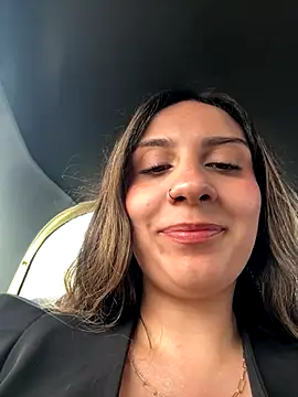 sarah honey   online show from November 6, 1:37 pm