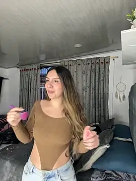 sarah honey   online show from October 28, 10:58 am