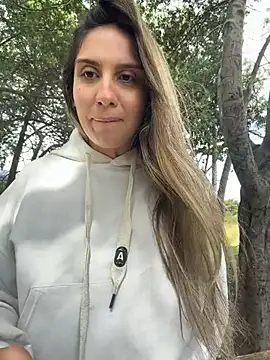 sarah honey   online show from January 10, 3:07 pm