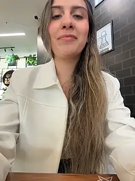 sarah honey   online show from November 11, 2:34 pm