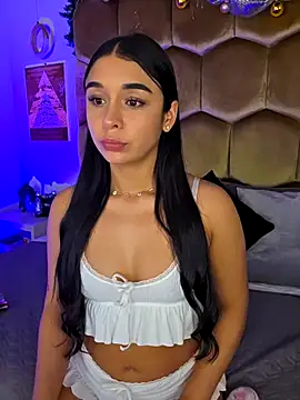 ISA NIXON online show from January 6, 1:09 am