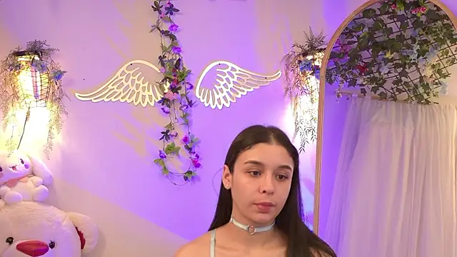 ISA NIXON online show from March 27, 9:27 pm