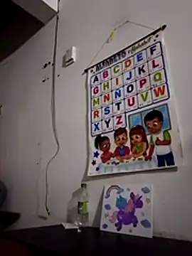 lindalatina11 online show from October 25, 11:38 pm