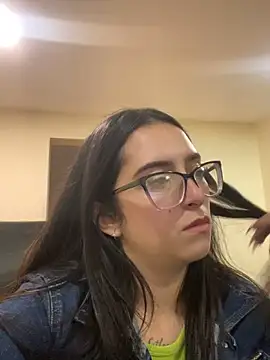 Kloe Novoa online show from March 27, 12:17 pm