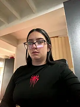 Snapshot of Kloe_Novoa chatting on January 10, 1:28 pm Kloe Novoa online show from January 10, 1:28 pm