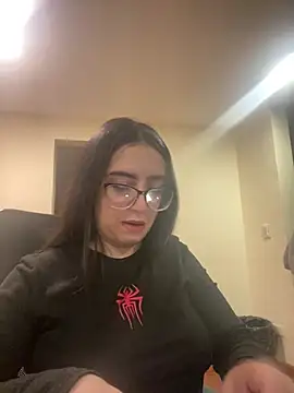 Kloe Novoa online show from March 31, 12:07 pm