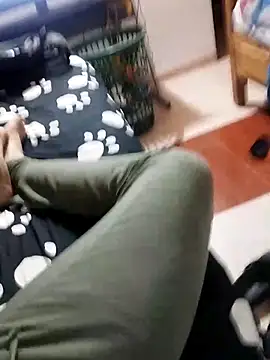 Snapshot of Andres__00 chatting on March 23, 2:00 am Andres 00 online show from March 23, 2:00 am