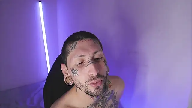 TokyoHatsumoto online show from February 23, 11:05 pm