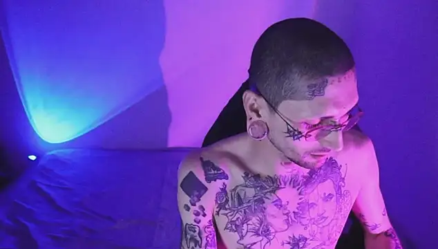 TokyoHatsumoto online show from November 14, 2:59 am