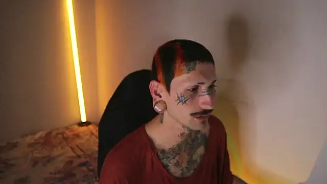 TokyoHatsumoto online show from March 20, 12:22 am