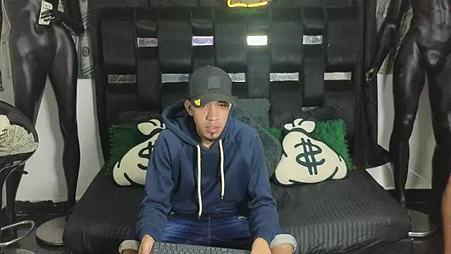 Horny Duo0 online show from November 29, 11:16 pm