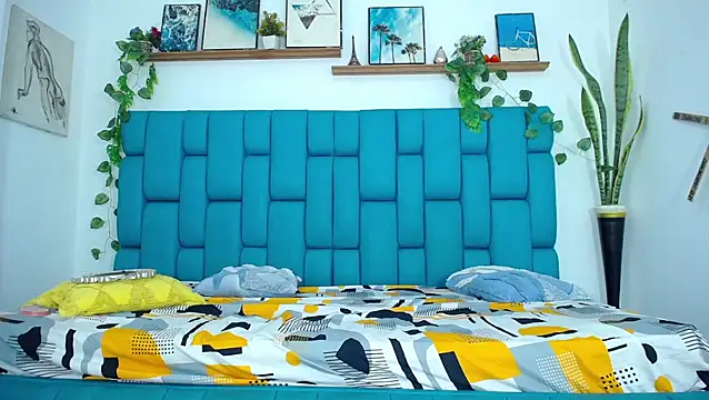 Snapshot of Hot_Boys_Latinos_X chatting on November 30, 5:03 pm Hot Boys Latinos X online show from November 30, 5:03 pm