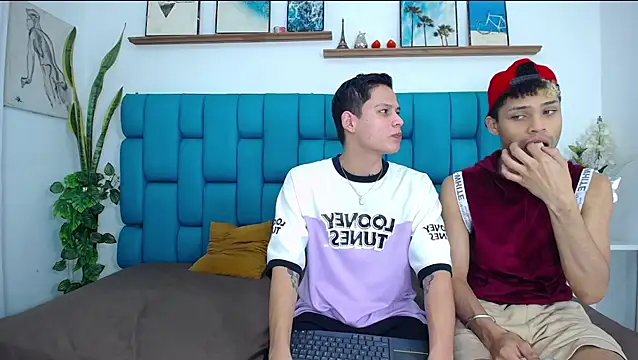 Hot Boys Latinos X online show from February 26, 11:05 pm