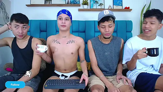 Hot Boys Latinos X online show from April 13, 5:17 pm