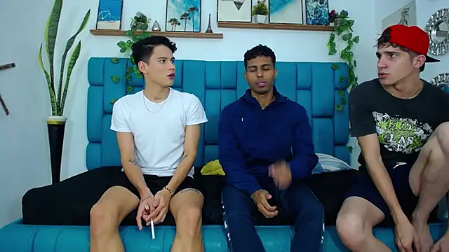 Snapshot of Hot_Boys_Latinos_X chatting on November 4, 1:09 am Hot Boys Latinos X online show from November 4, 1:09 am