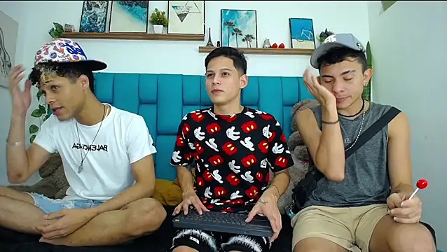 Hot Boys Latinos X online show from February 3, 11:21 pm