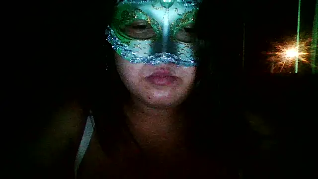 Snapshot of crazzyanne chatting on February 4, 2:50 am crazzyanne online show from February 4, 2:50 am