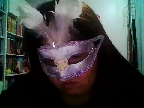 Snapshot of crazzyanne chatting on December 4, 4:11 am crazzyanne online show from December 4, 4:11 am