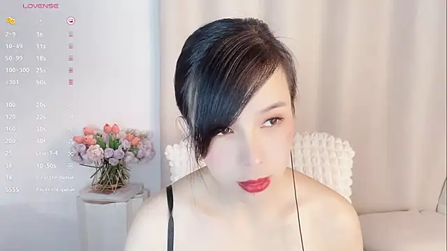 Snapshot of -Jenny-666- chatting on December 5, 2:59 pm -Jenny-666- online show from December 5, 2:59 pm