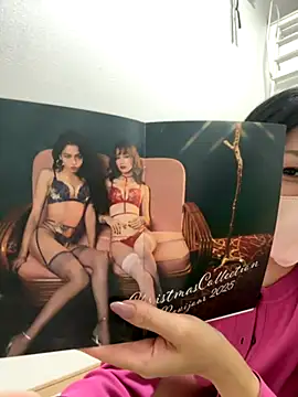 akimix xoxo online show from November 17, 8:40 am