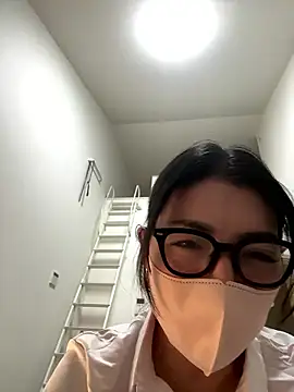 akimix xoxo online show from November 10, 2:33 pm