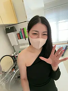 akimix xoxo online show from February 23, 5:30 am