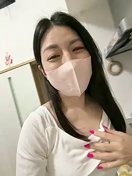 akimix xoxo online show from March 19, 11:10 am